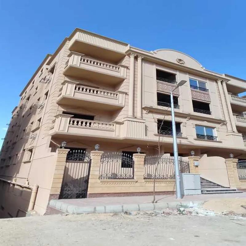 Apartment for sale with an data.area 165 meters and 3 data.rooms in  Cheikh Zayed Giza  - Image 3