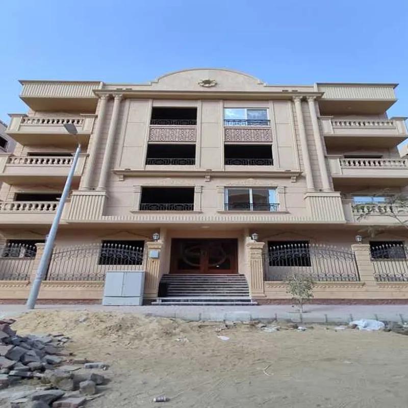 Apartment for sale with an data.area 125 meters and 3 data.rooms in  Cheikh Zayed Giza 