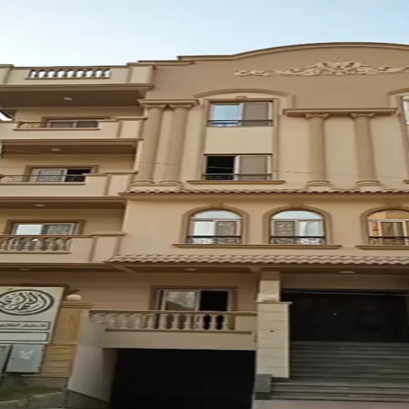 Apartment for sale with an data.area 155 meters and 3 data.rooms in  Cheikh Zayed Giza  - Image 4