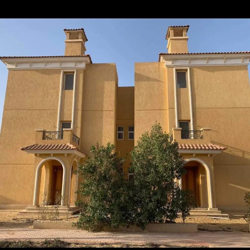 فيلا للبيع بمساحة 573 متر و 7 غرف في الشيخ زايد الجيزة