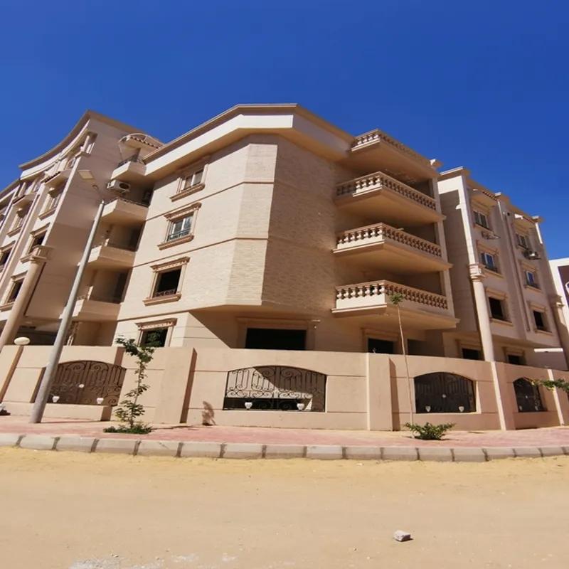 Apartment for sale with an data.area 240 meters and 3 data.rooms in  Cheikh Zayed Giza  - Image 4