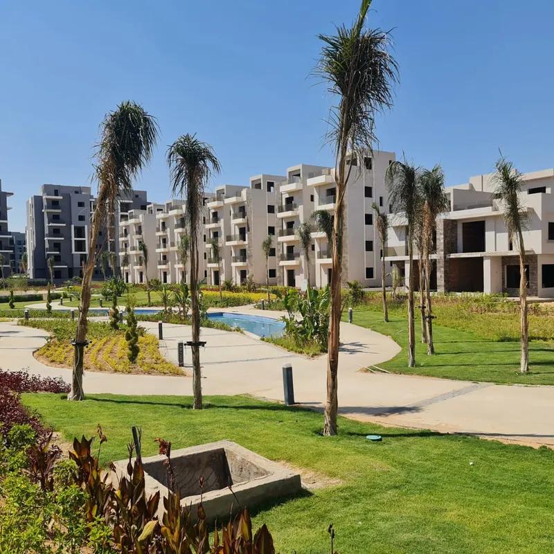 شقة للبيع بمساحة 129 متر و غرفتان في  الجيزة