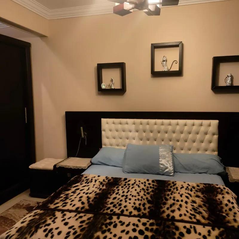 شقة للبيع بمساحة 140 متر و 3 غرف في  الجيزة