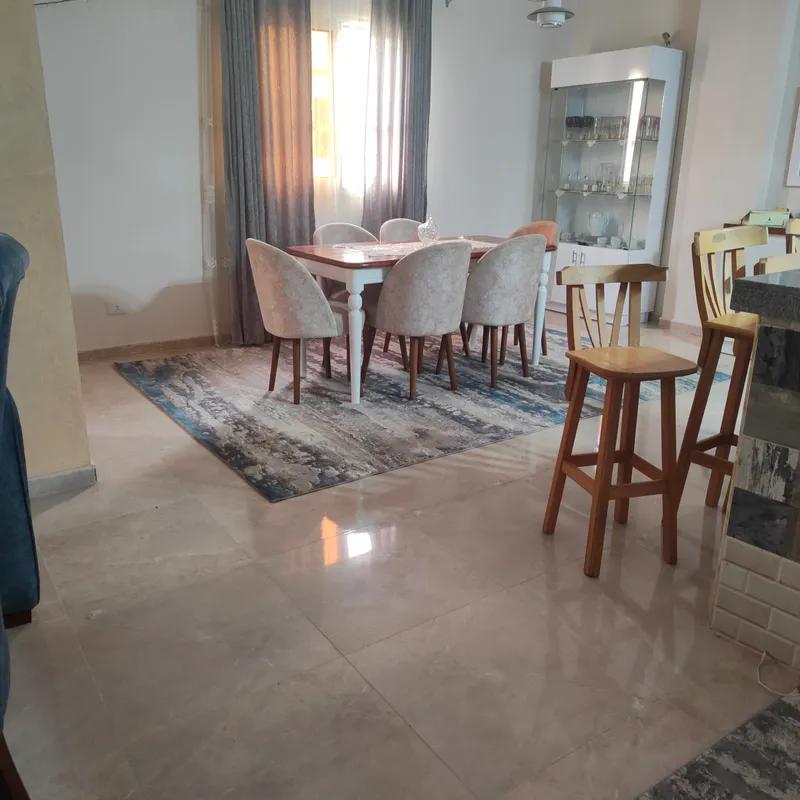 شقة للبيع بمساحة 250 متر و 5 غرف في الهرم الجيزة - صورة 3