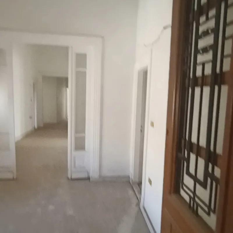 Apartment with garden for sale with an data.area 500 meters and 5 data.rooms in   Giza 