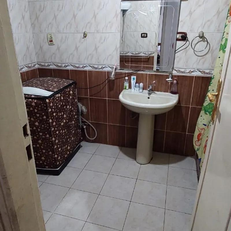 شقة للبيع بمساحة 150 متر و 3 غرف في  الجيزة