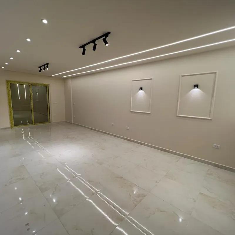 شقة للبيع بمساحة 230 متر و 3 غرف في  الجيزة - صورة 4