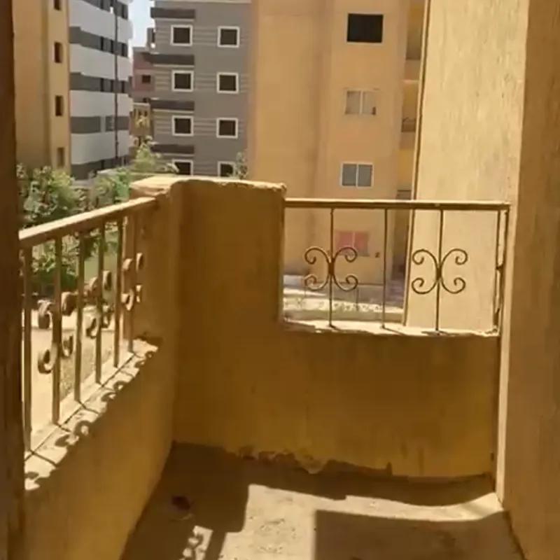 شقة للبيع بمساحة 126 متر و 4 غرف في  الجيزة - صورة 3