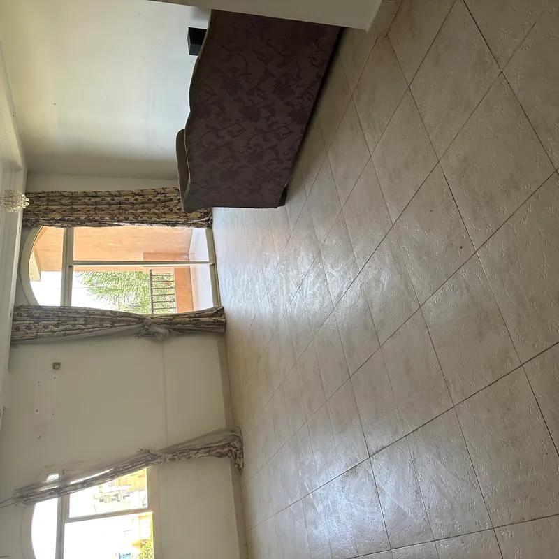 شقة للبيع بمساحة 165 متر و غرفتان في  الجيزة - صورة 3