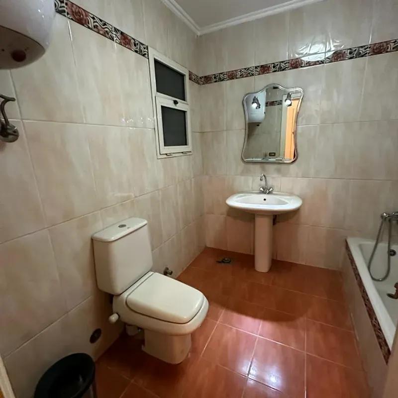 Apartment for sale with an data.area 300 meters and 5 data.rooms in   Giza  - Image 4