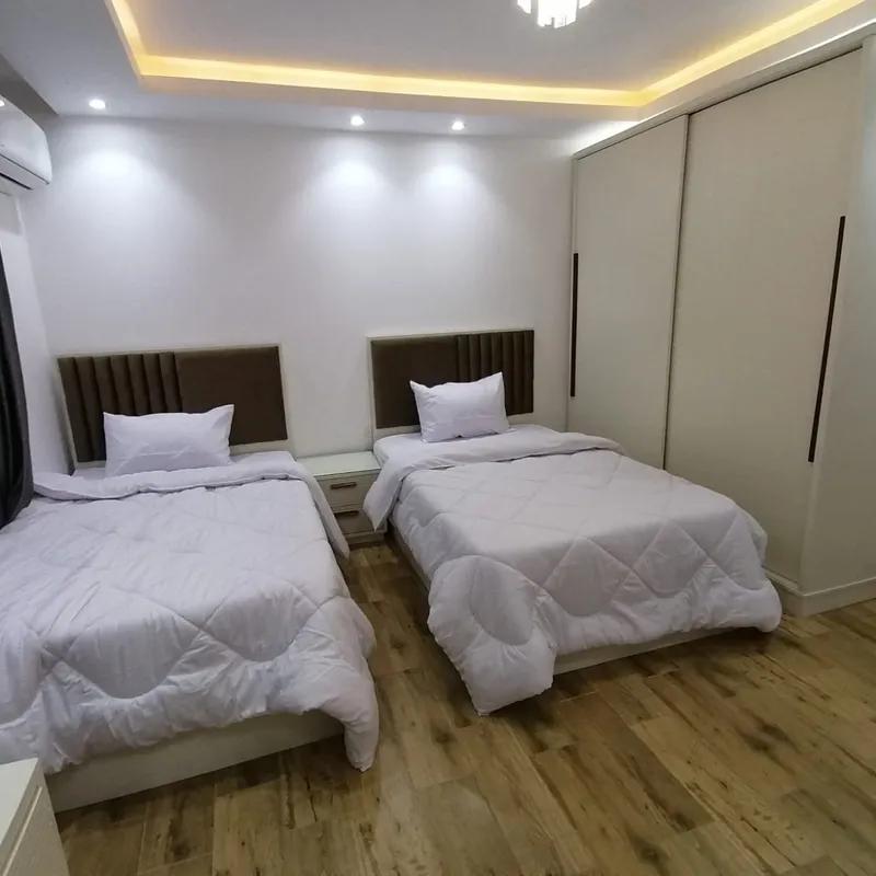 شقة للبيع بمساحة 220 متر و 3 غرف في المهندسين الجيزة