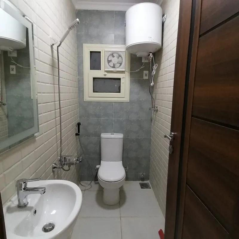 شقة للبيع بمساحة 220 متر و 3 غرف في المهندسين الجيزة - صورة 4