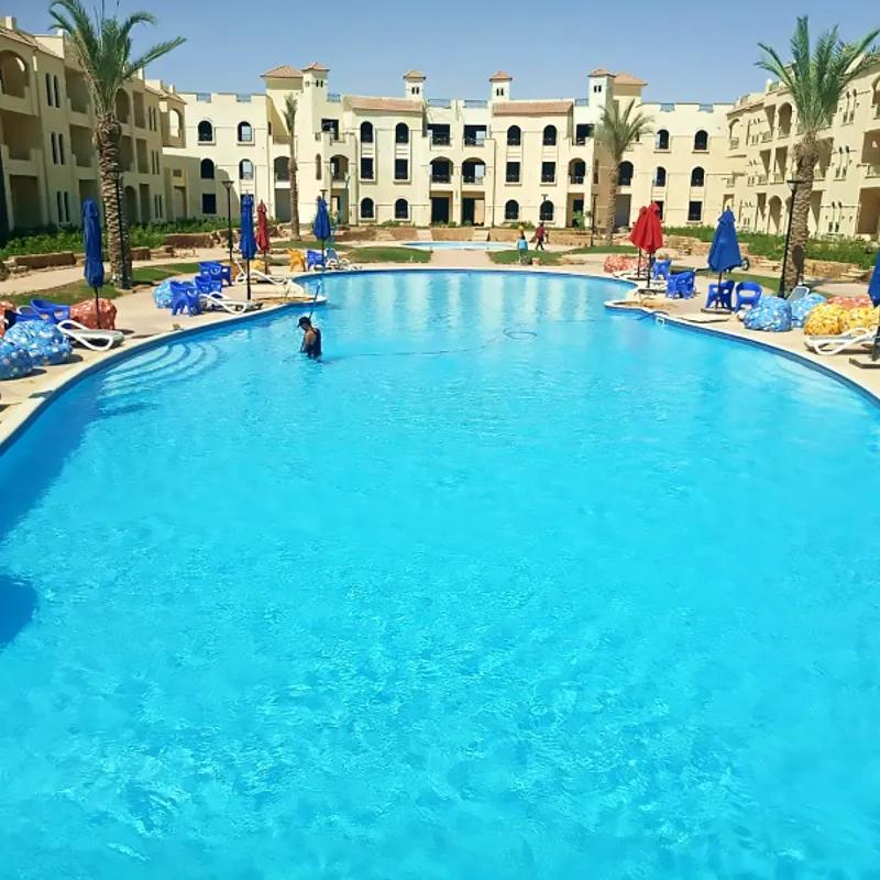 Chalet for sale with an data.area 100 meters and 2 room in   Cairo 