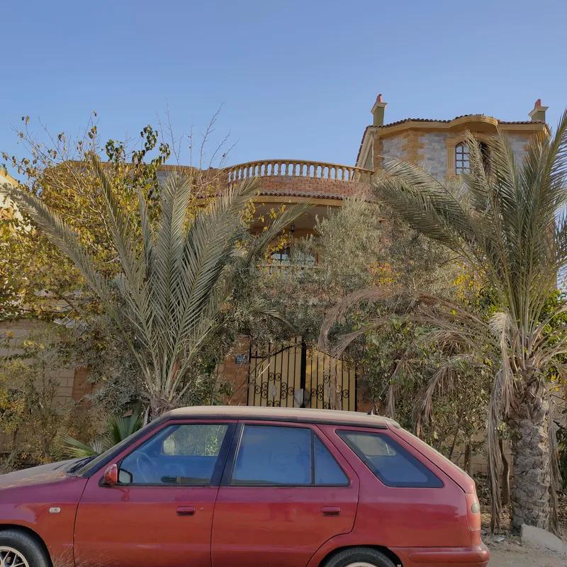 Villa for sale with an data.area 820 meters and 8 data.rooms in   Sharkia 