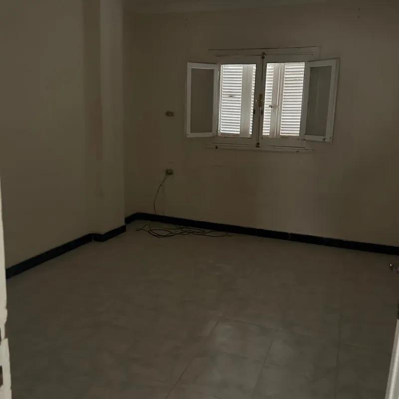 شقة للبيع بمساحة 134 متر و غرفتان في الغربية - صورة 4