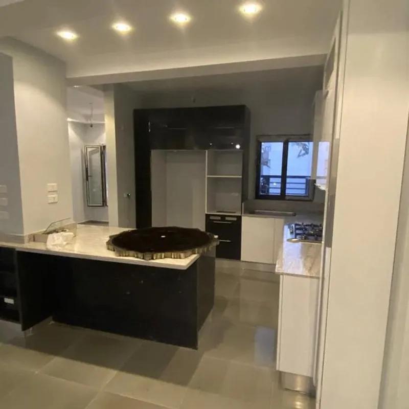 شقة للبيع بمساحة 600 متر و 3 غرف في التجمع الخامس القاهرة - صورة 3