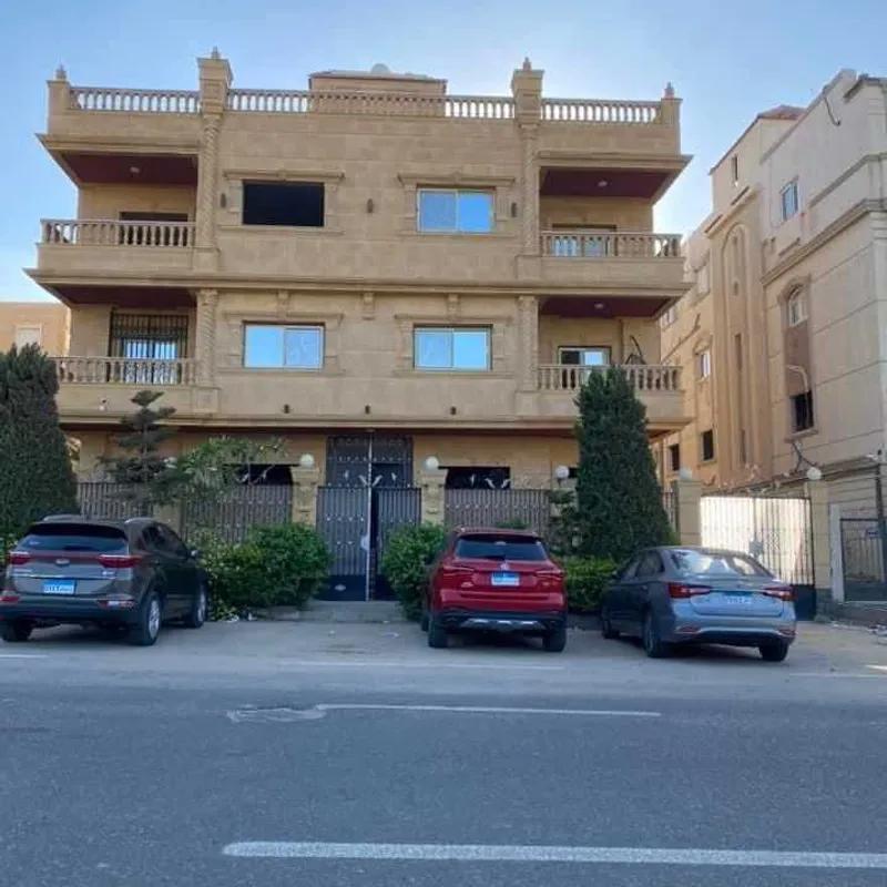 شقة للبيع بمساحة 260 متر و 4 غرف في  القاهرة - صورة 3