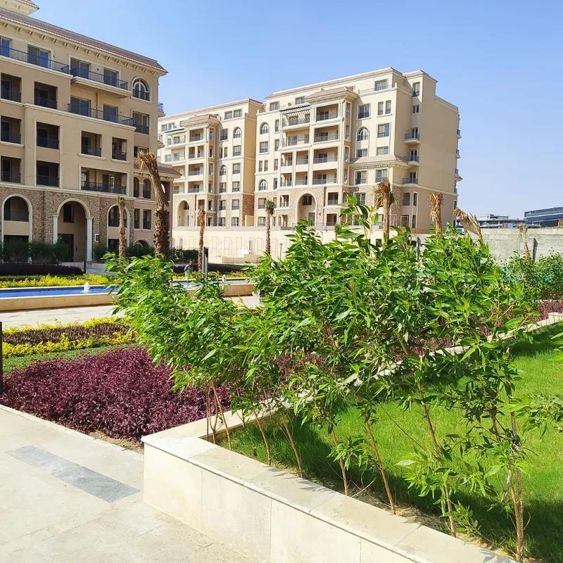 بنتهاوس للبيع بمساحة 282 متر و 4 غرف في التجمع الخامس القاهرة