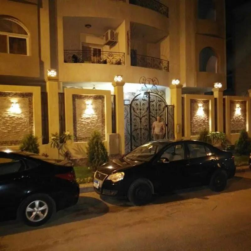 فيلا للبيع بمساحة 587 متر و 3 غرف في التجمع الخامس القاهرة - صورة 4