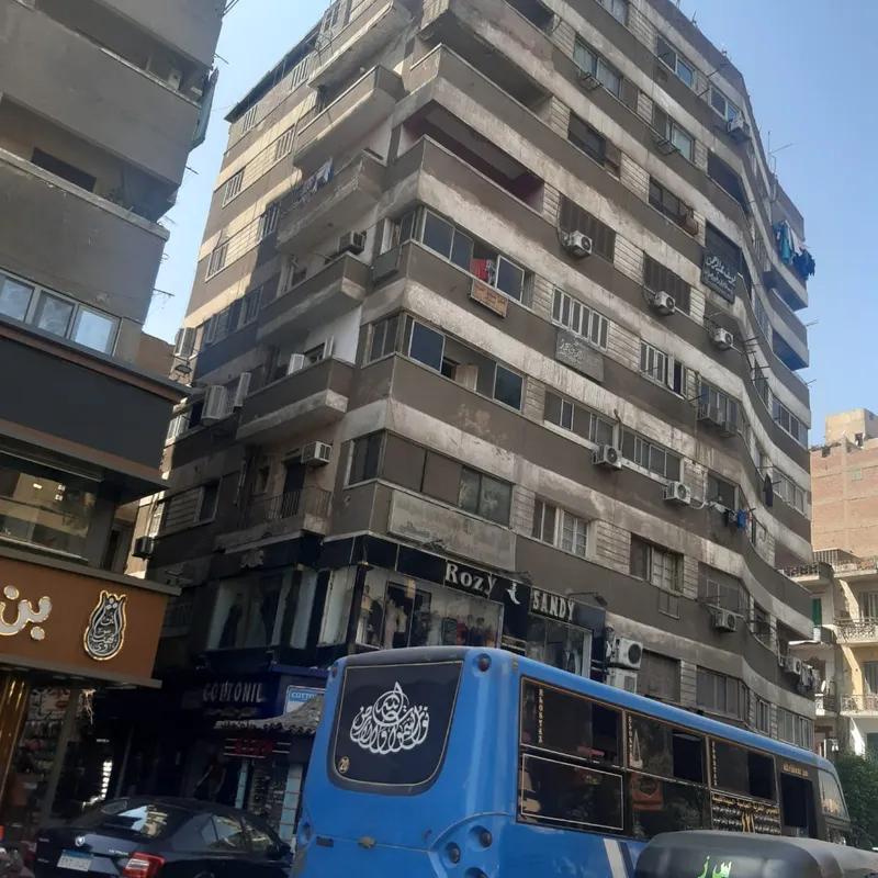 Apartment for sale with an data.area 100 meters and 4 data.rooms in Cairo - Image 3