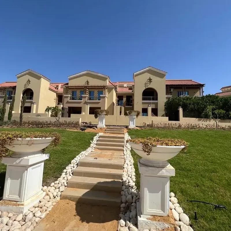 شقة للبيع بمساحة 132 متر و غرفتان في  القاهرة