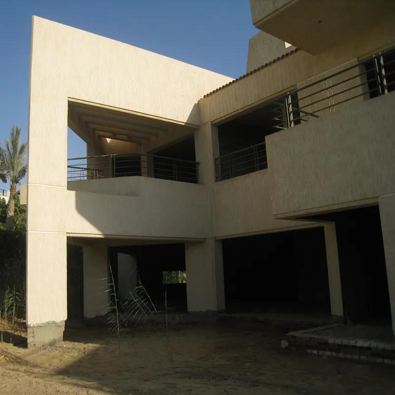 Villa for sale with an data.area 909 meters and 5 data.rooms in   Cairo  - Image 3