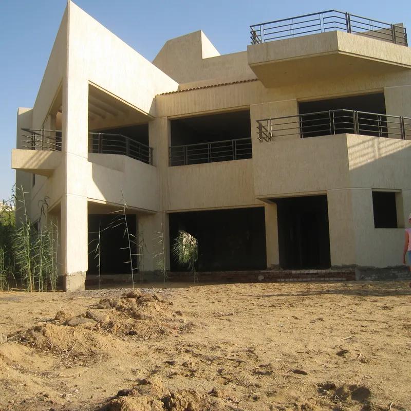 Villa for sale with an data.area 909 meters and 5 data.rooms in   Cairo 