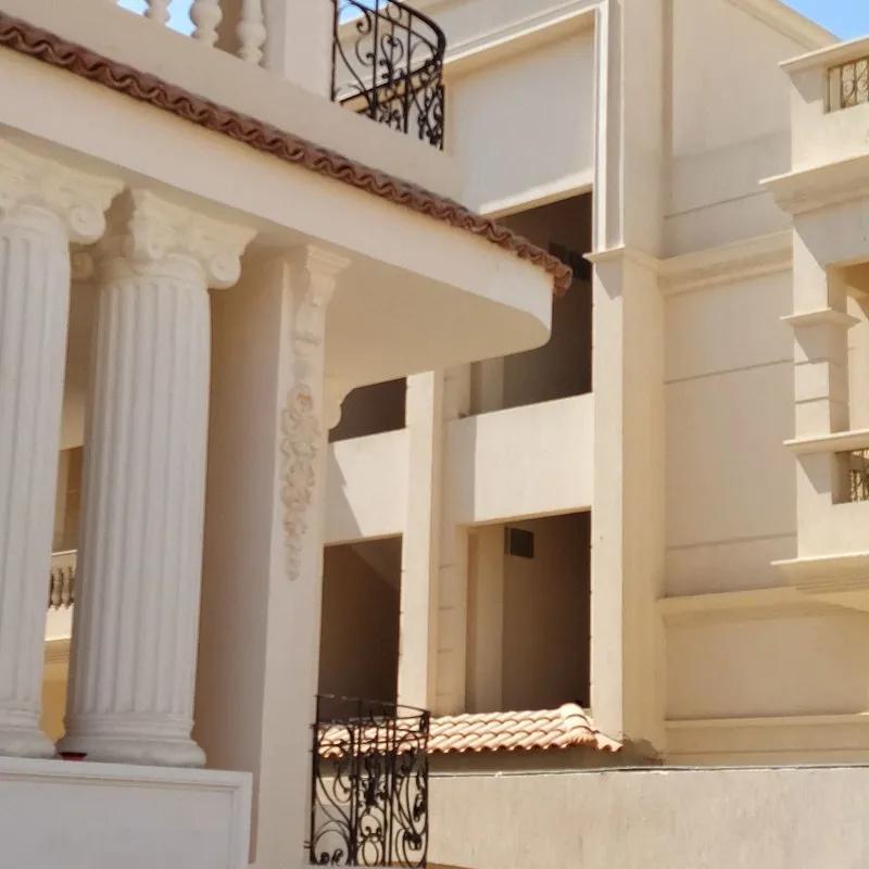 فيلا للبيع بمساحة 1,000 متر و 5 غرف في  القاهرة - كل الصور