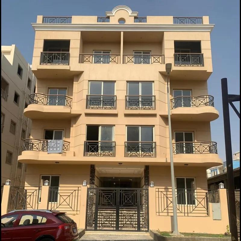 شقة للبيع بمساحة 180 متر و 3 غرف في القاهرة شقة للبيع بمساحة 180 متر و 3 غرف في القاهرة