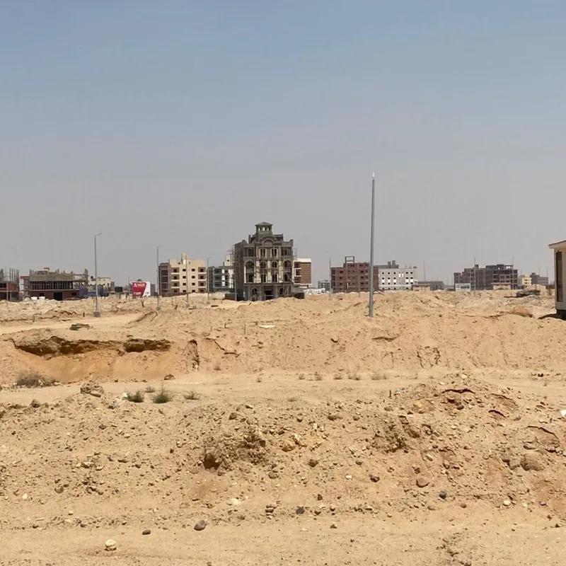 Land building for sale with an area of 707 meters in  Cairo  - Image 3