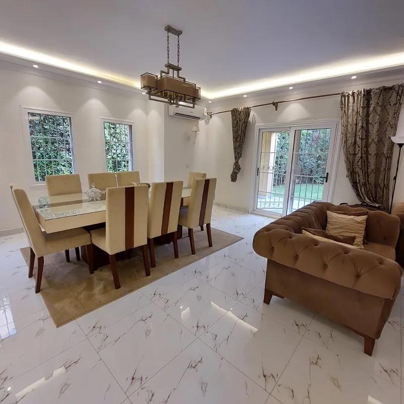 فيلا للبيع بمساحة 420 متر و 6 غرف في  القاهرة - كل الصور