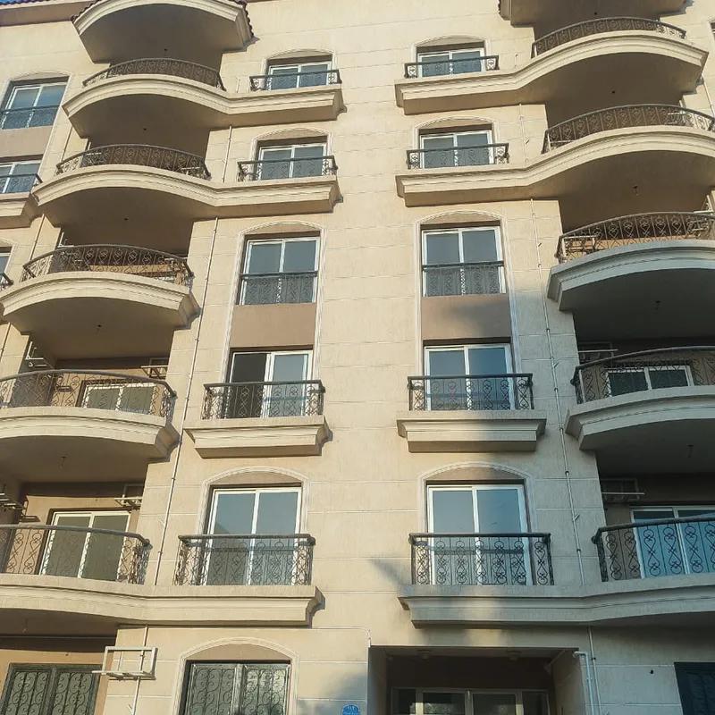 شقة للبيع بمساحة 130 متر و 3 غرف في القاهرة الجديدة القاهرة