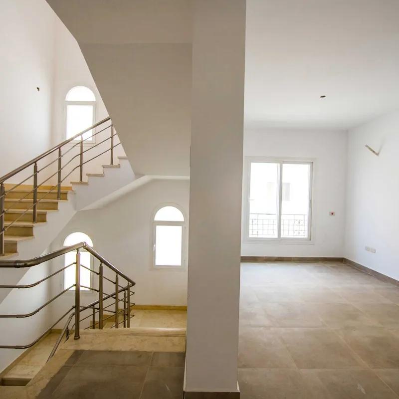 Townhouse for sale with an data.area 377 meters and 3 data.rooms in   Cairo 