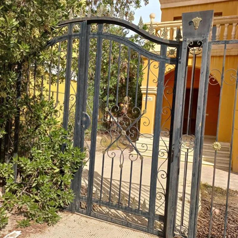 Villa for sale with an data.area 450 meters and 5 data.rooms in   Cairo  - Image 4