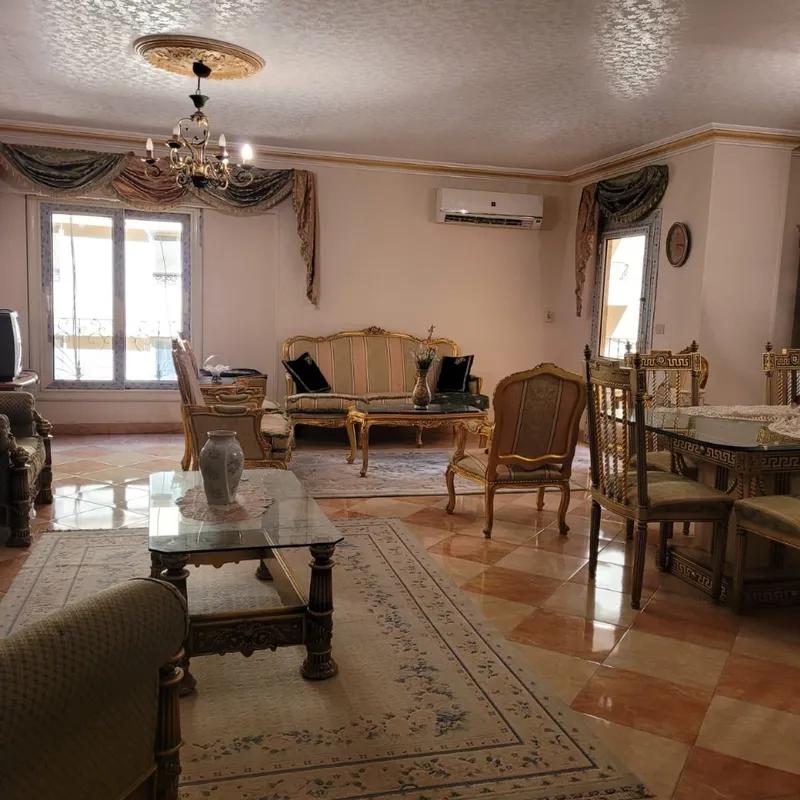 شقة للبيع بمساحة 140 متر و 3 غرف في  القاهرة