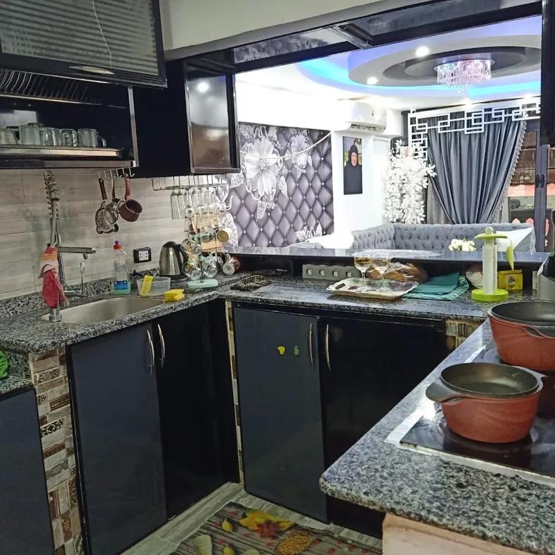 شقة للبيع بمساحة 170 متر و 3 غرف في النزهة القاهرة