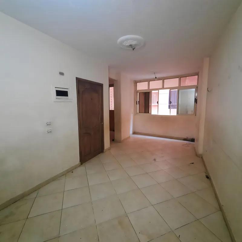 شقة للبيع بمساحة 120 متر و غرفتان في مدينة نصر القاهرة