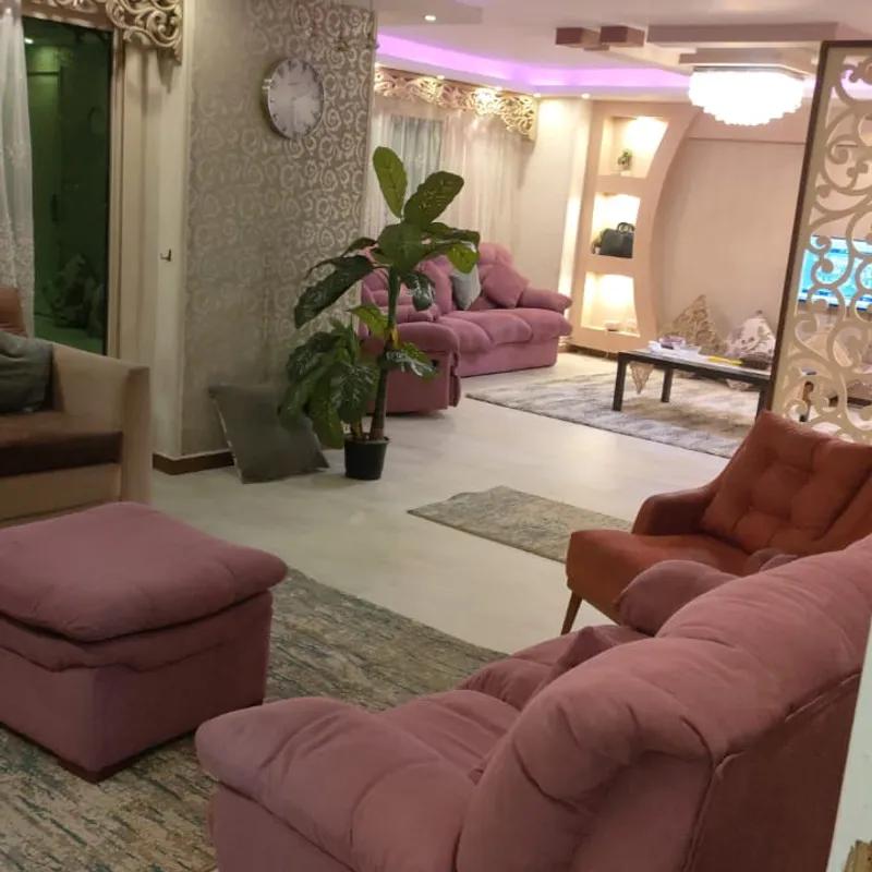 شقة للبيع بمساحة 250 متر و 3 غرف في مدينة نصر القاهرة - صورة 3