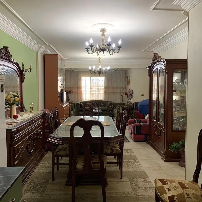 شقة للبيع بمساحة 150 متر و 3 غرف في مدينة نصر القاهرة