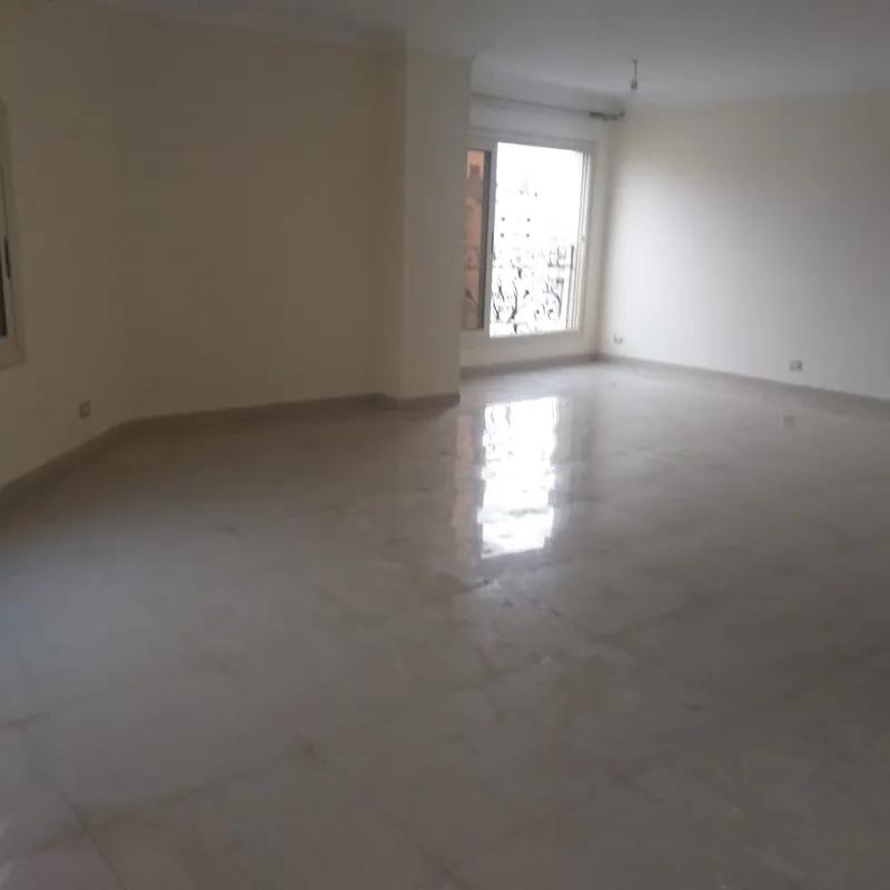 شقة للبيع بمساحة 85 متر و غرفتان في مدينة نصر القاهرة - صورة 3