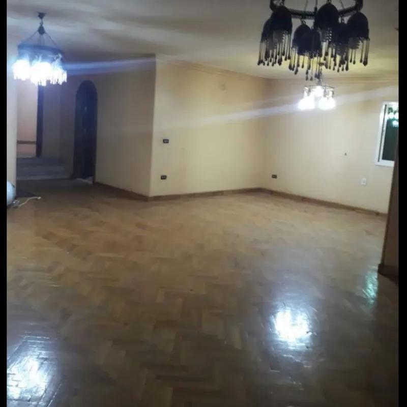 شقة للبيع بمساحة 220 متر و 4 غرف في مدينة نصر القاهرة