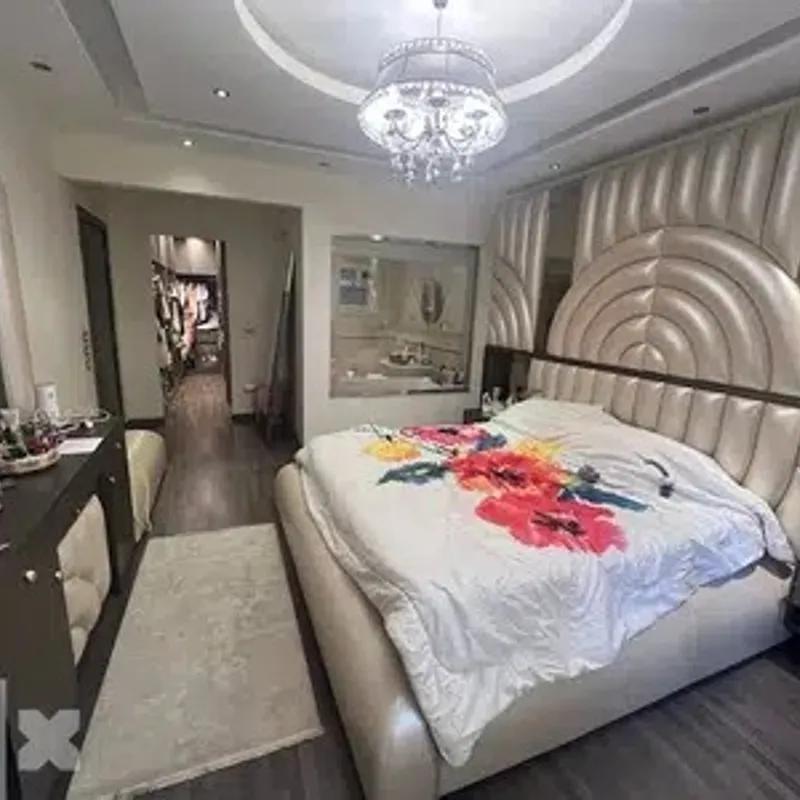 شقة للبيع بمساحة 220 متر و 3 غرف في مدينة نصر القاهرة - صورة 4