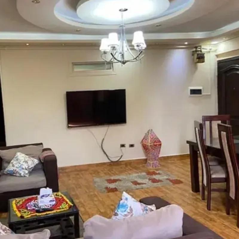 شقة للبيع بمساحة 120 متر و 3 غرف في مدينة نصر القاهرة