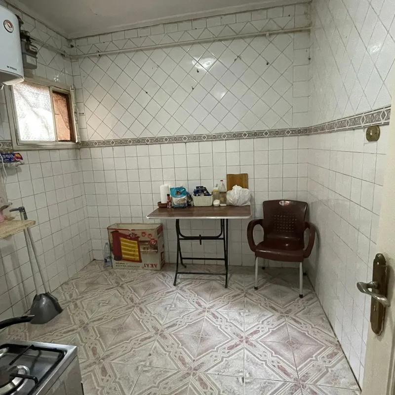 شقة للبيع بمساحة 100 متر و غرفتان في مدينة نصر القاهرة