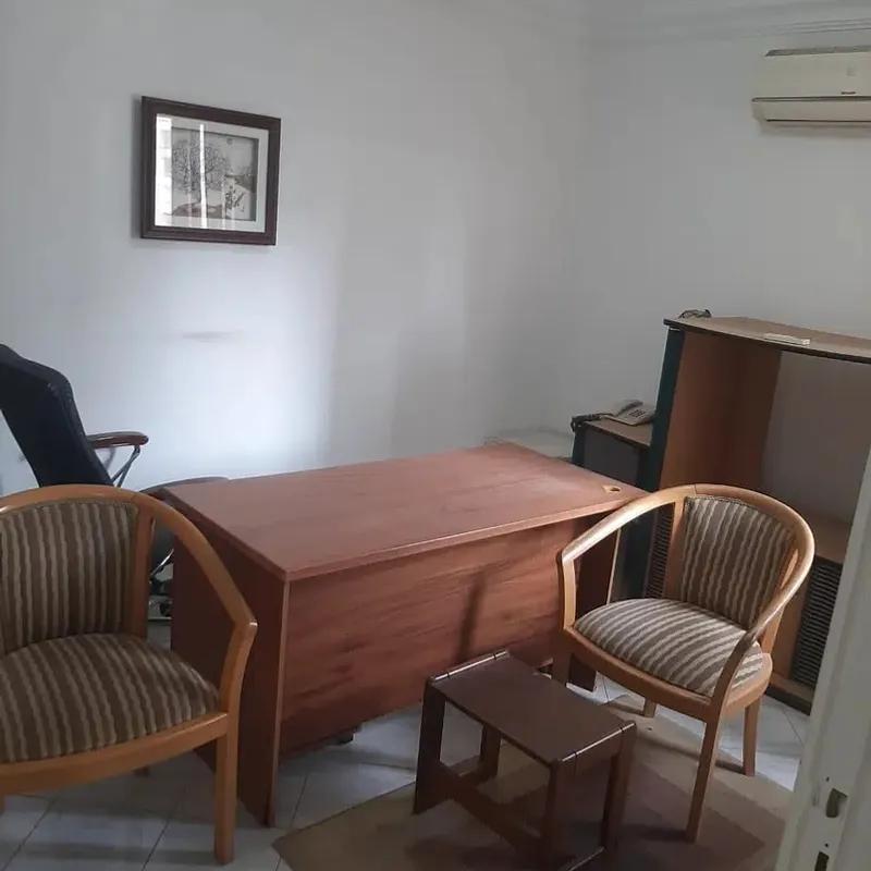 عياده للبيع بمساحة 35 متر في القاهرة 