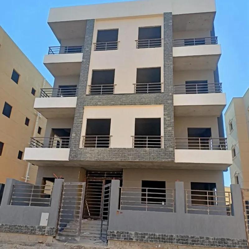  عمارة للبيع بمساحة 400 متر و 3 غرف في  القاهرة - كل الصور