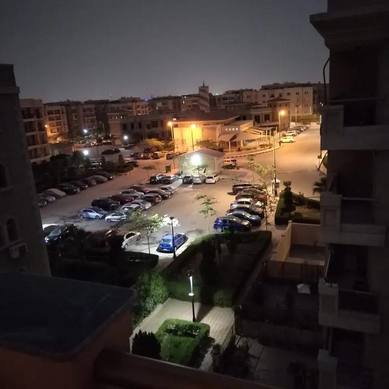 بنتهاوس للبيع بمساحة 448 متر و 6 غرف في 6 اكتوبر الجيزة