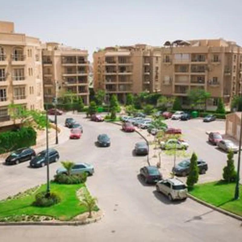 بنتهاوس للبيع بمساحة 448 متر و 6 غرف في 6 اكتوبر الجيزة