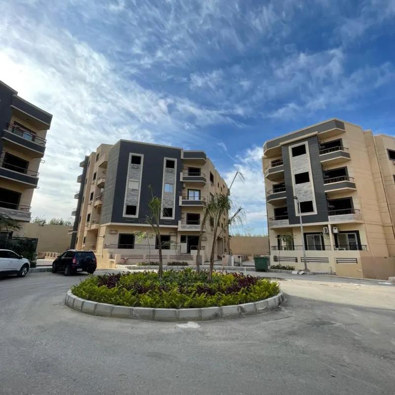 شقة للبيع بمساحة 110 متر و غرفتان في التجمع الخامس القاهرة - صورة 3