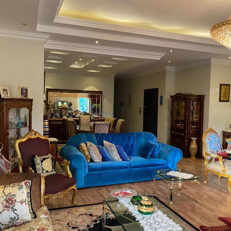 شقة للبيع بمساحة 200 متر و 3 غرف في  القاهرة - كل الصور